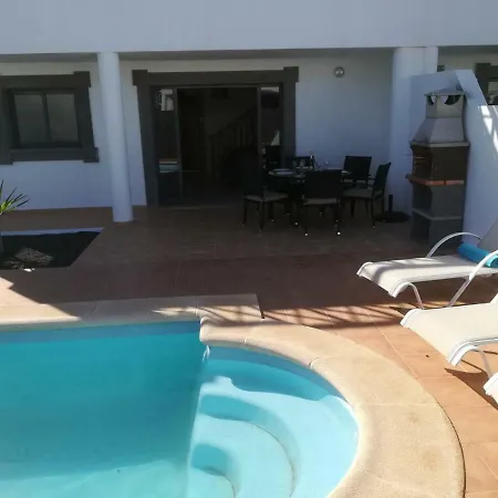 Casa Avellana ヴィラ *